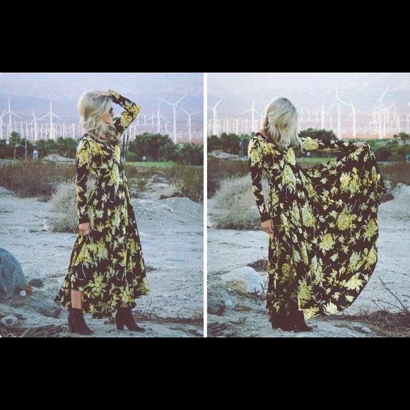 Free People First Kiss RARE - Picture 2 of 5